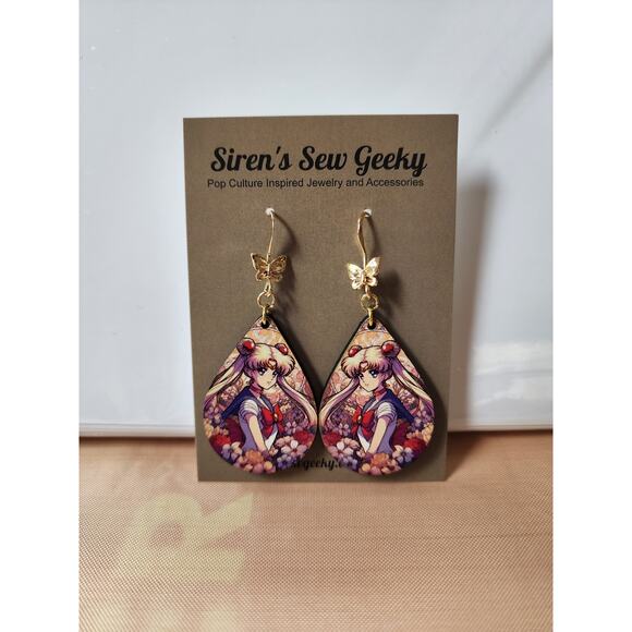 Sailor Moon Floral Fan Art Earrings - Picture 2 of 2